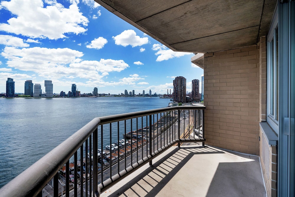 NYC Luxe Rentals 44/50