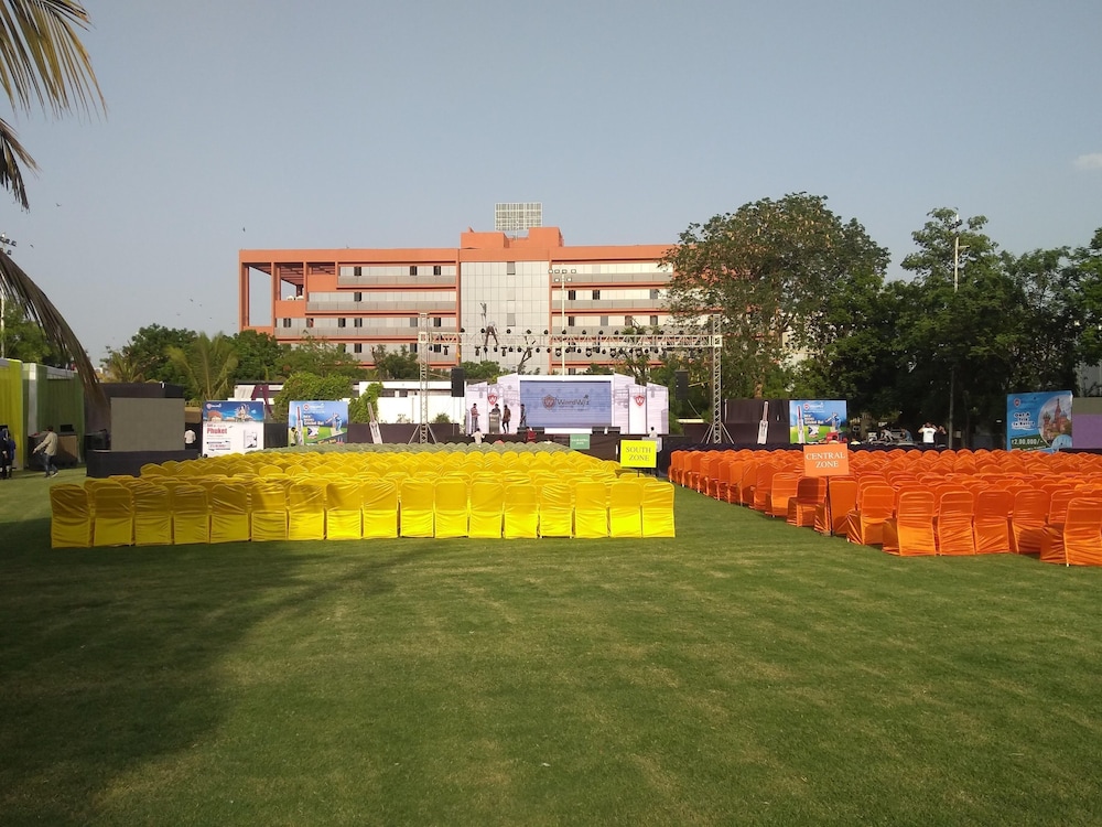 Aarya Grand Hotels Resorts 31/39