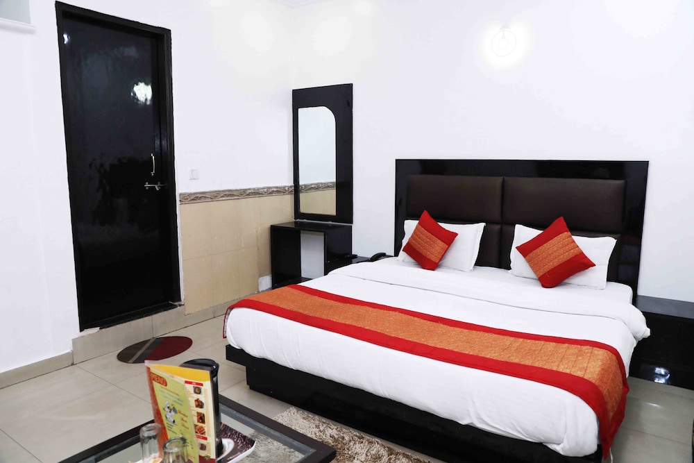 Hotel Kumar Palace 10/34