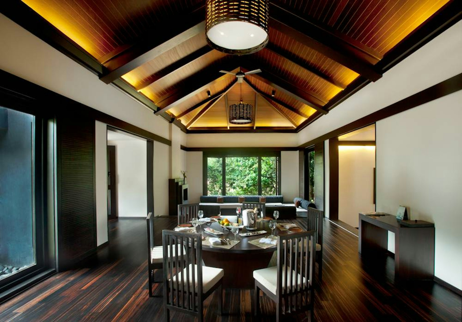 Taj Madikeri Resort Spa Coorg 17/24