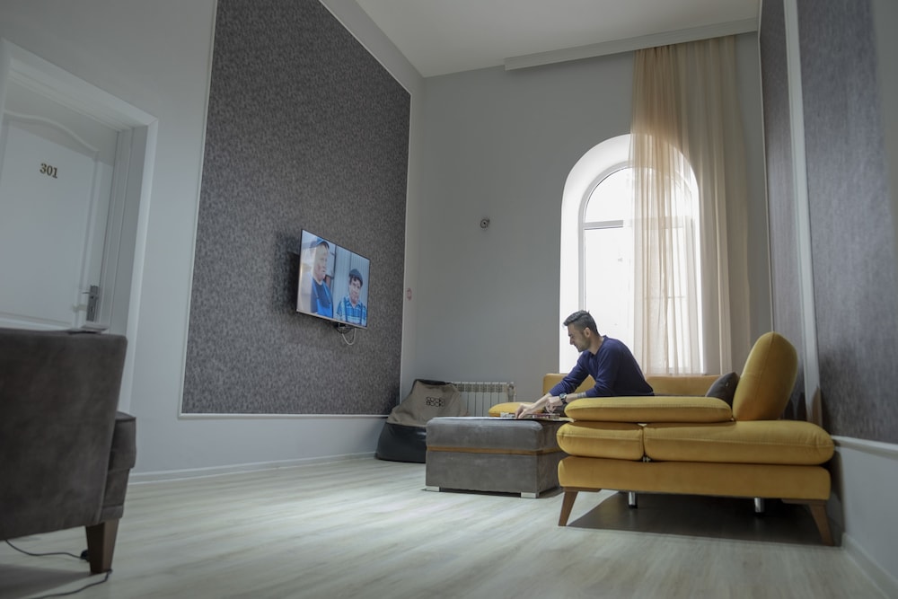 Travel Inn Hostel 30/42
