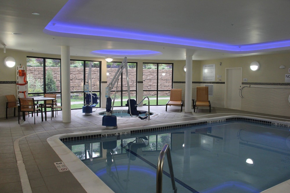 Courtyard By Marriott Oneonta Cooperstown Area 27/55