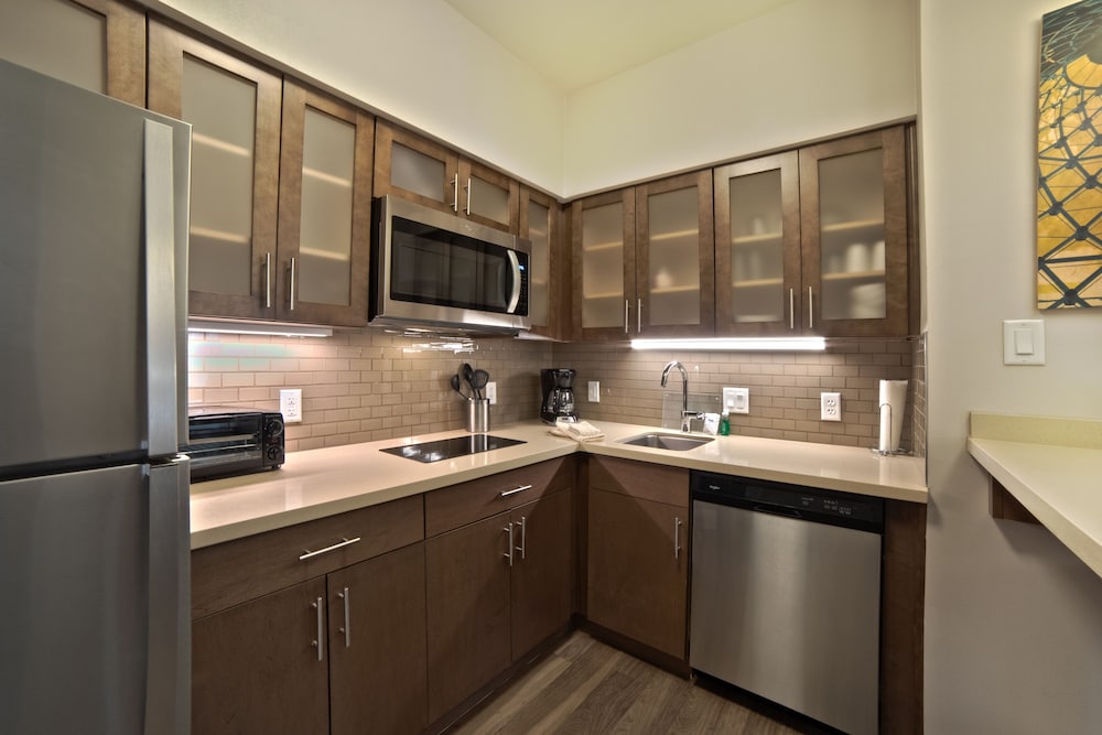جناح بسرير كينج وسريرين كوين بغرفتي نوم بمطبخ، Staybridge Suites Houston Humble Generation Pk 7/7