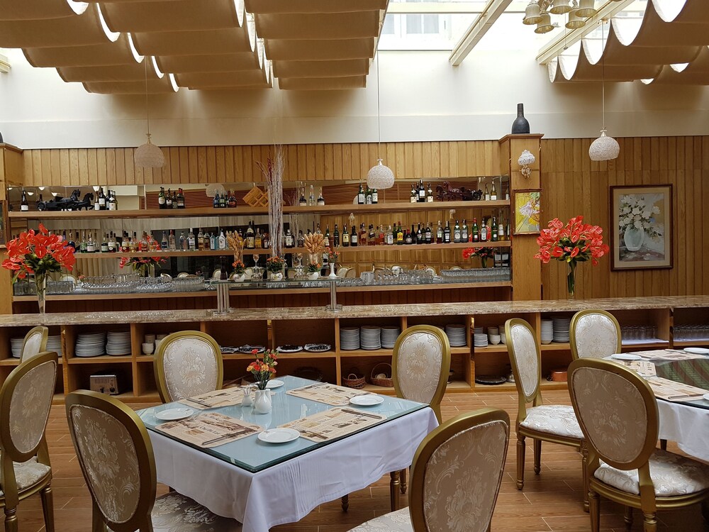 Dalat Hotel Du Parc 35/49
