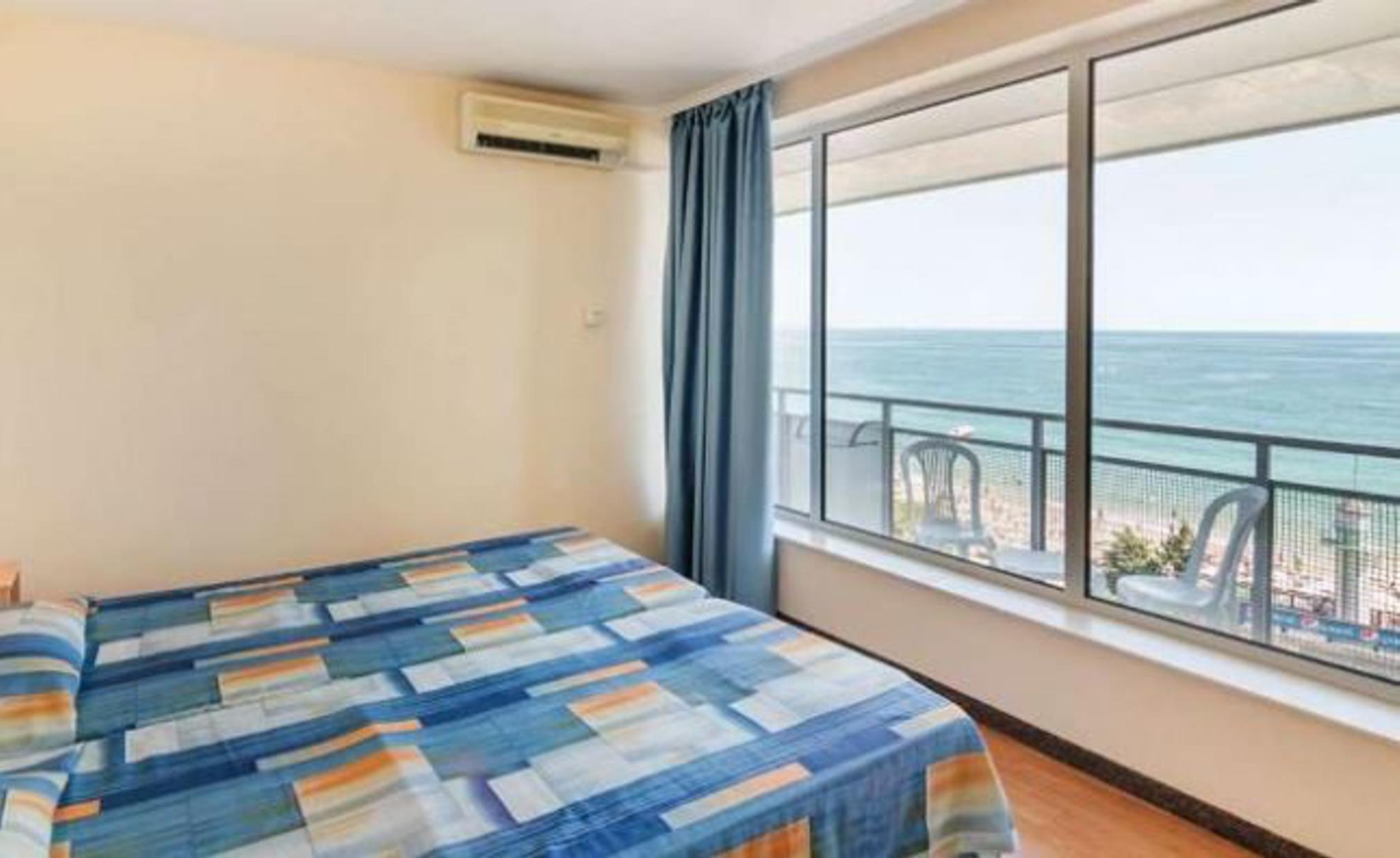 Standard, Twin Beds, Side Sea View, Balcony