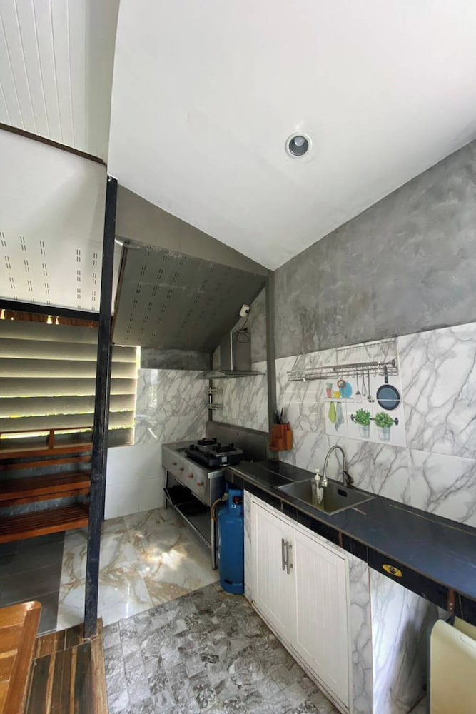 Tann Anda Resort 7/50