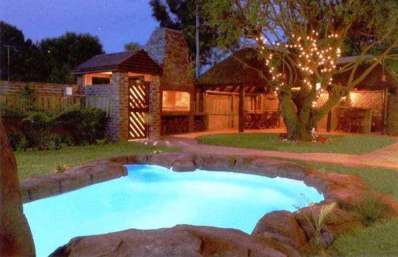 Treetops Guest House 20/24