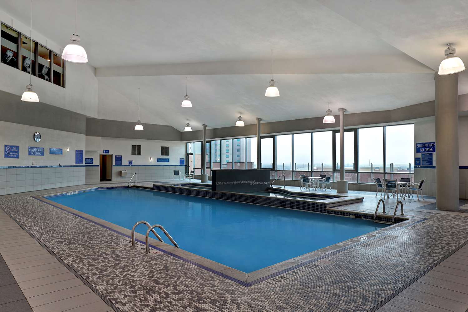 Embassy Suites By Hilton Niagara Falls Fallsview 34/52