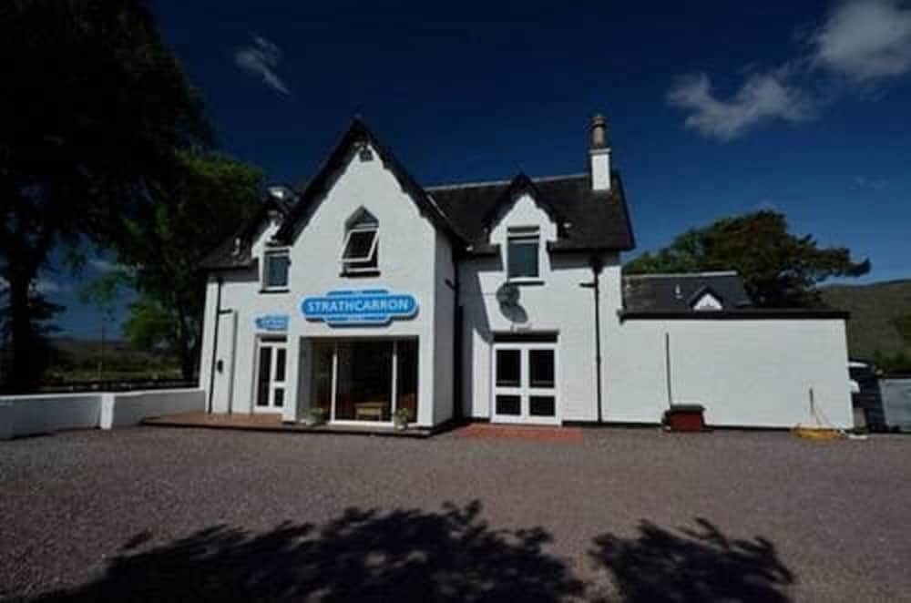 Strathcarron Hotel 32/34