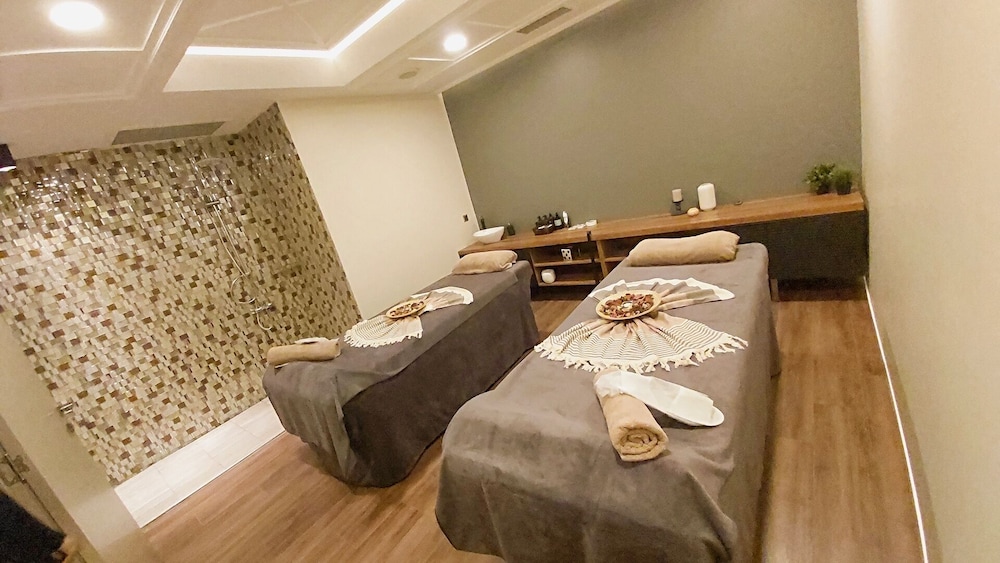 Sarnic Premier Hotel 37/61