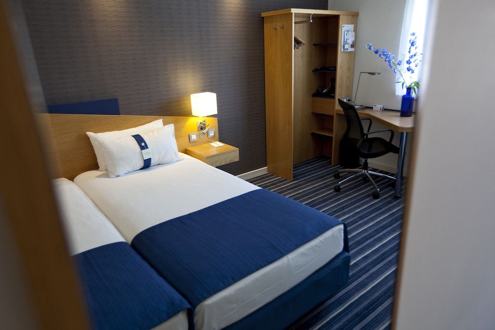 Holiday Inn Express Antwerp City North 23/76
