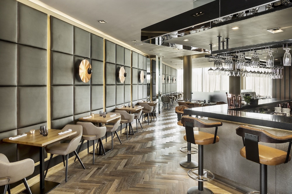Radisson Blu Hotel London Stansted Airport 53/68