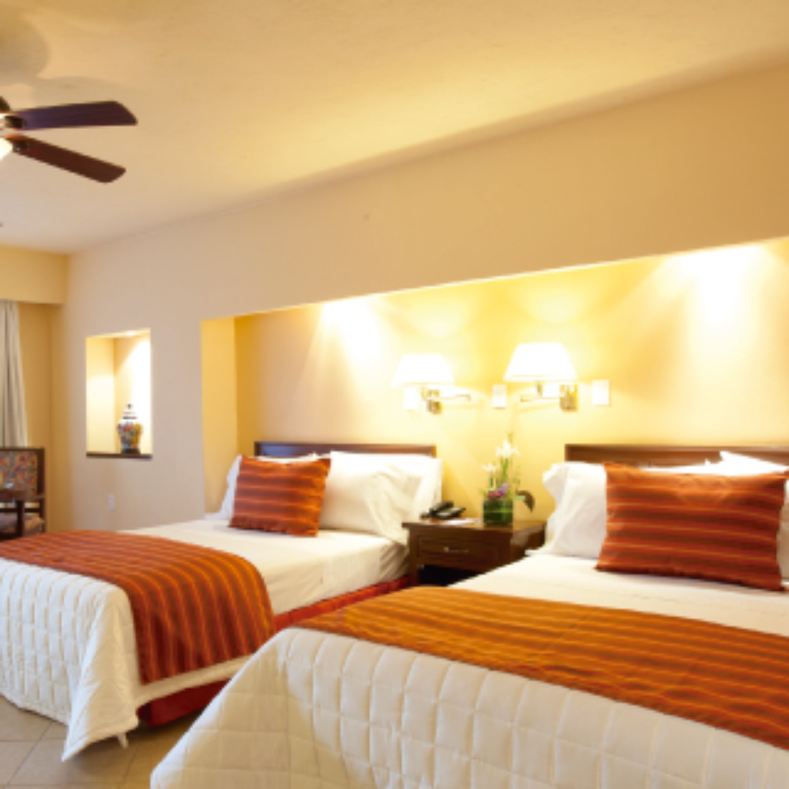 Monarch, 2 Double Beds, Pet Friendly