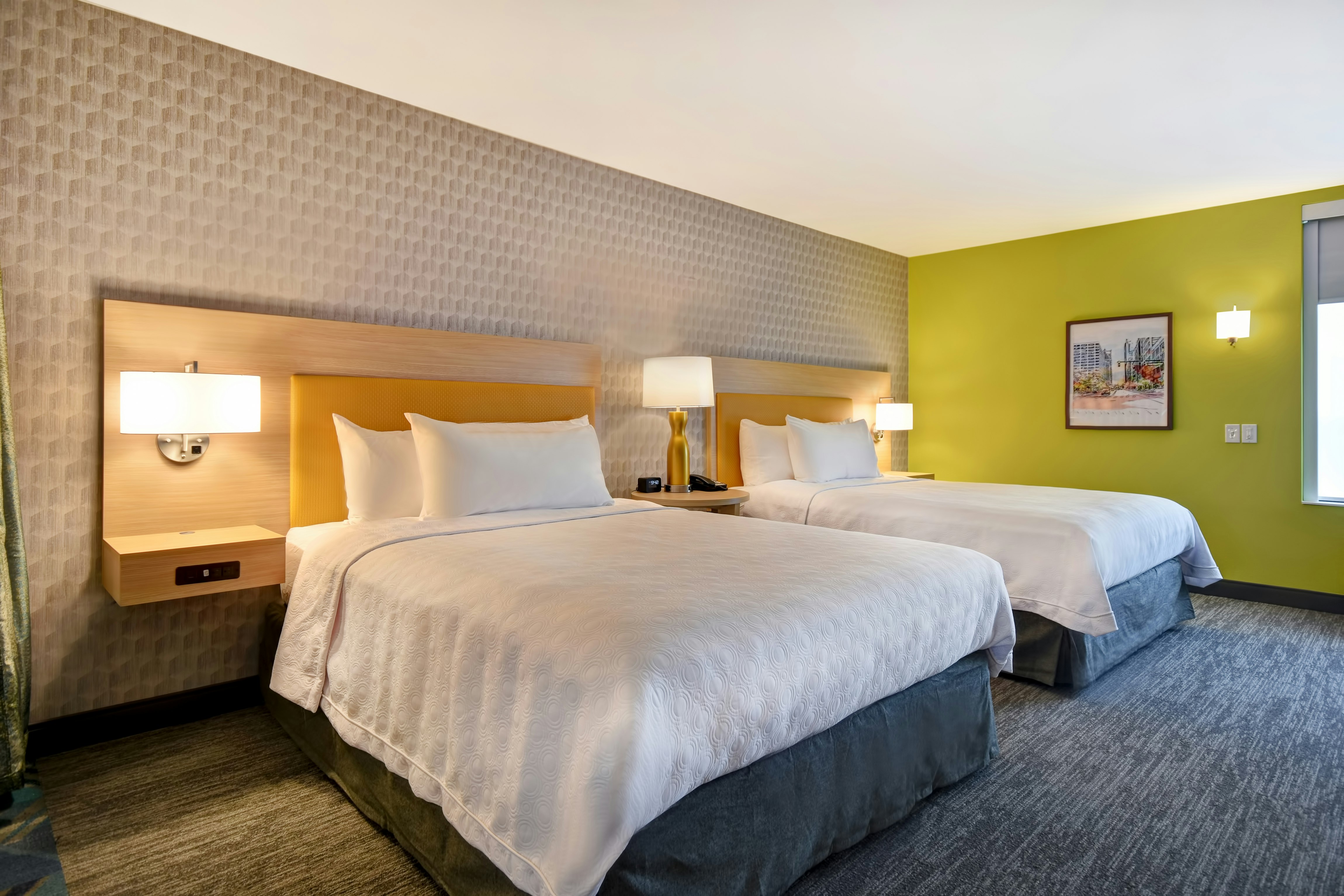 Studio, 2 Queen Beds, Accessible