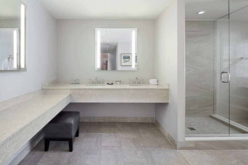 Sheraton Parkway Toronto North Hotel Suites 15/46