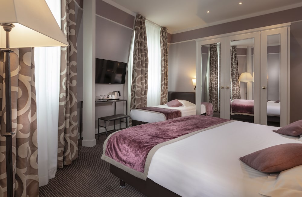 Hotel Du Bois Champs-Elysees 11/50