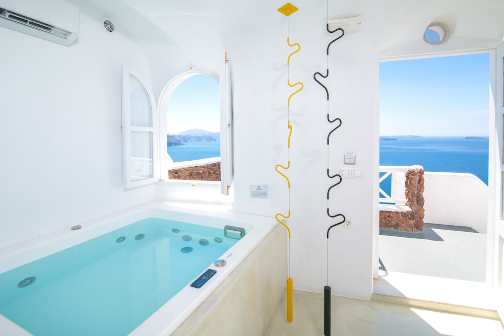 White Pearl Villas 25/50