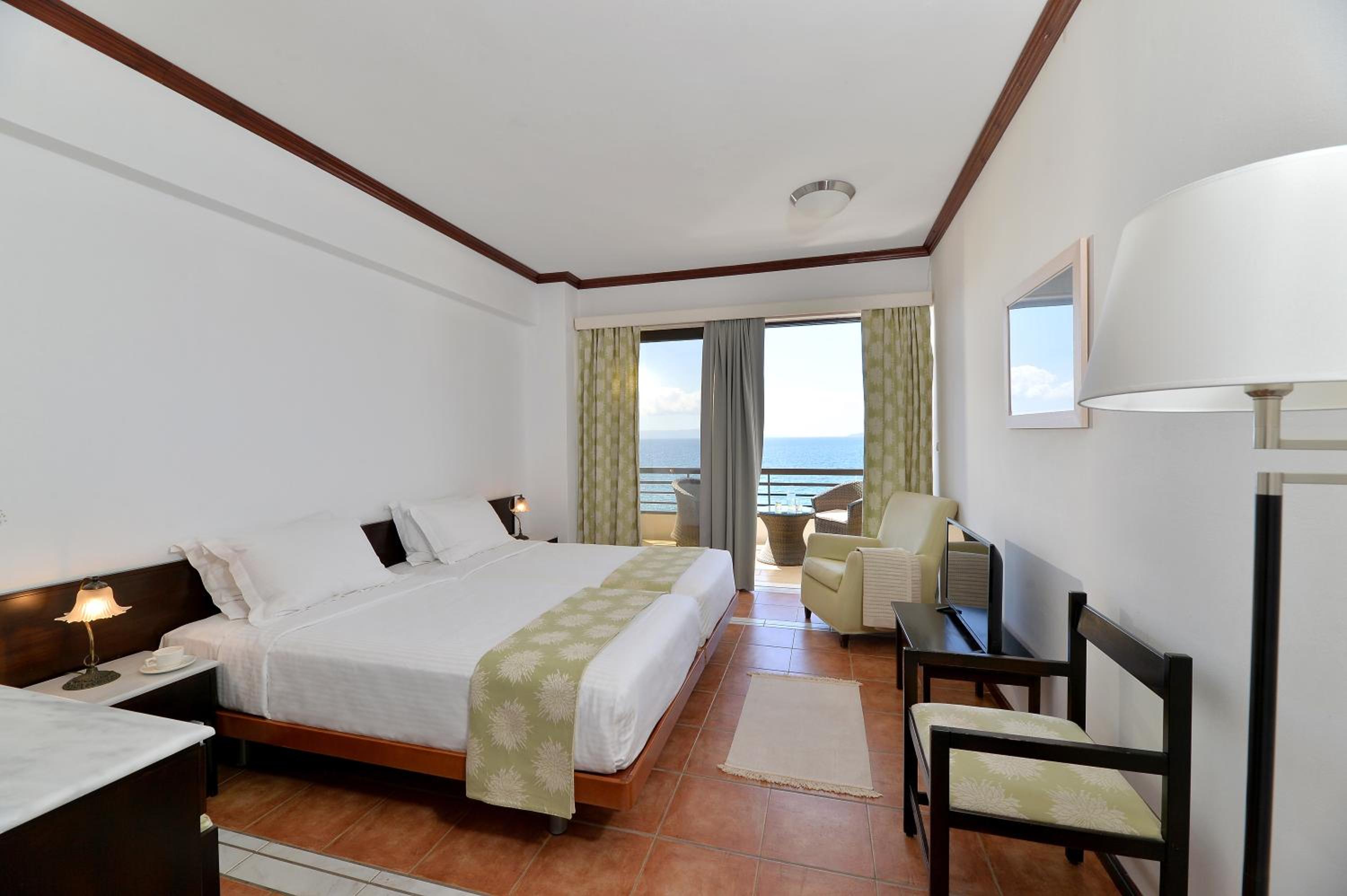 LIMIRA MARE HOTEL 22/53