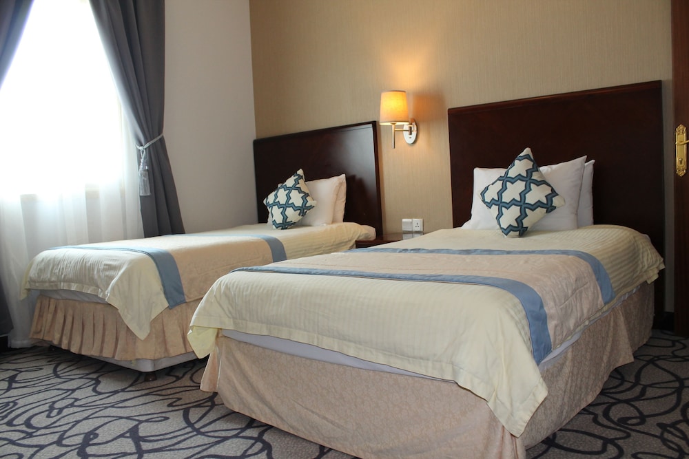 فندق جولدن توليب الخبر كورنيش(Golden Tulip Al Khobar) 21/81