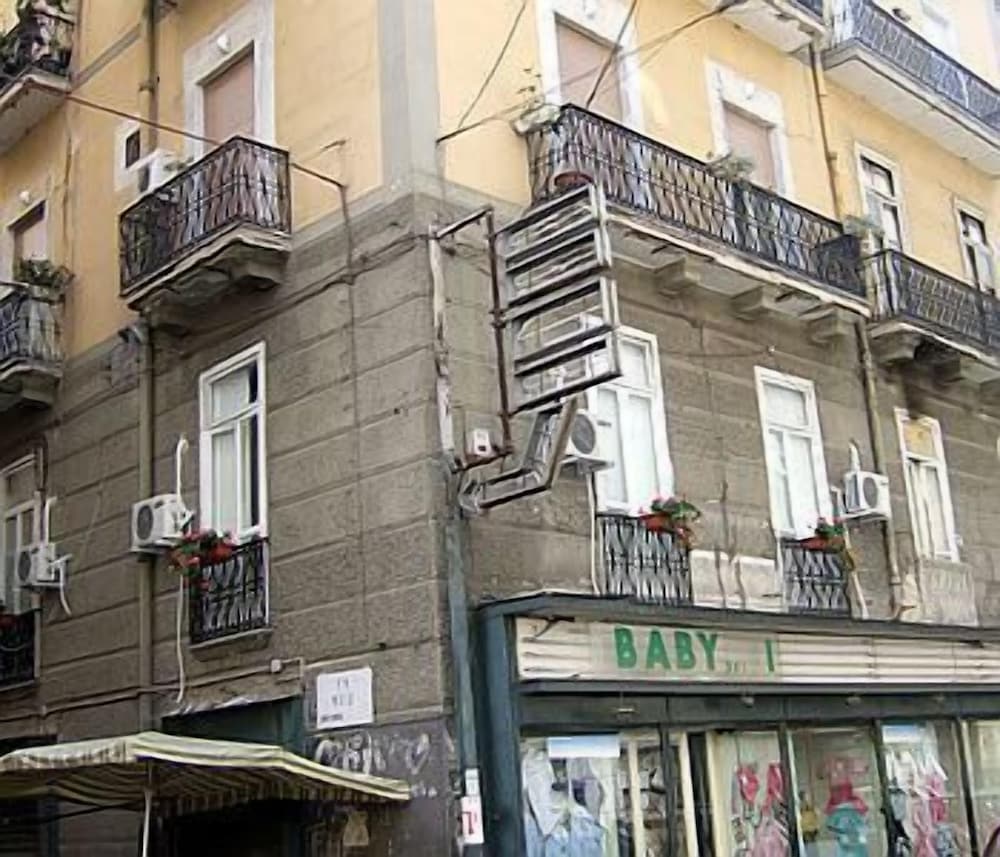 Astra Bed and Breakfast 1/50
