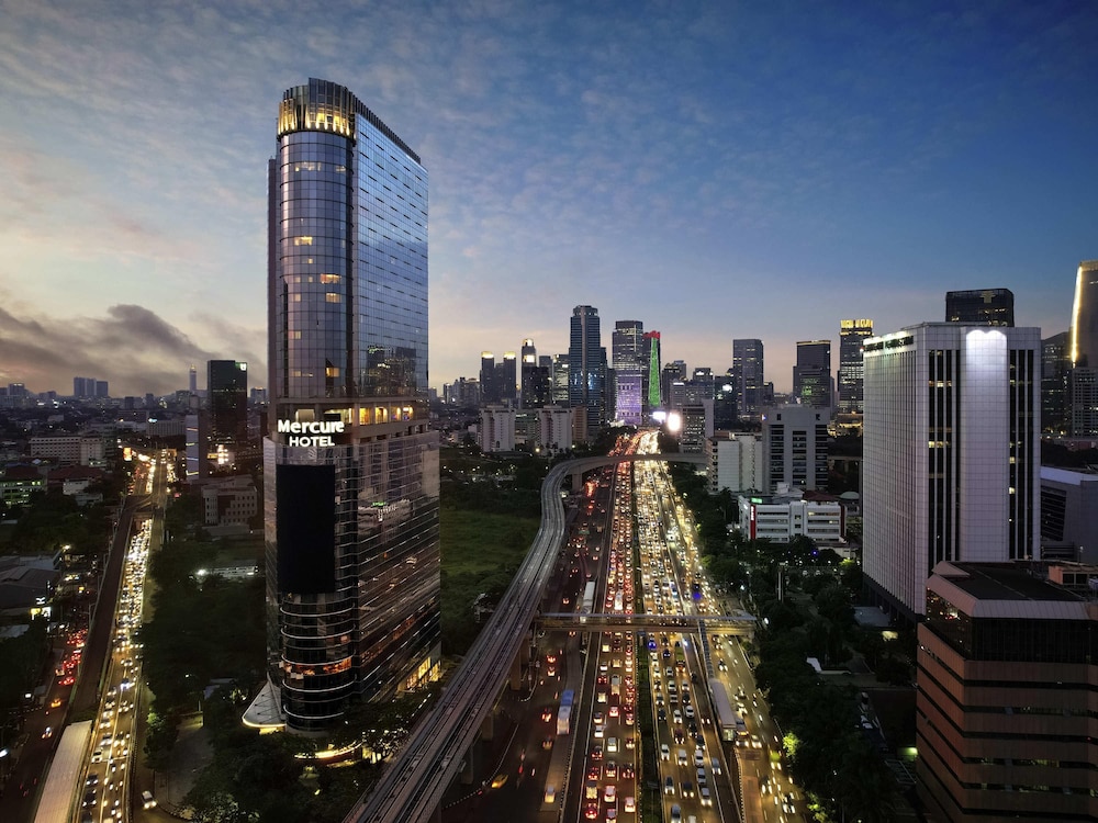 Mercure Jakarta Gatot Subroto 75/78