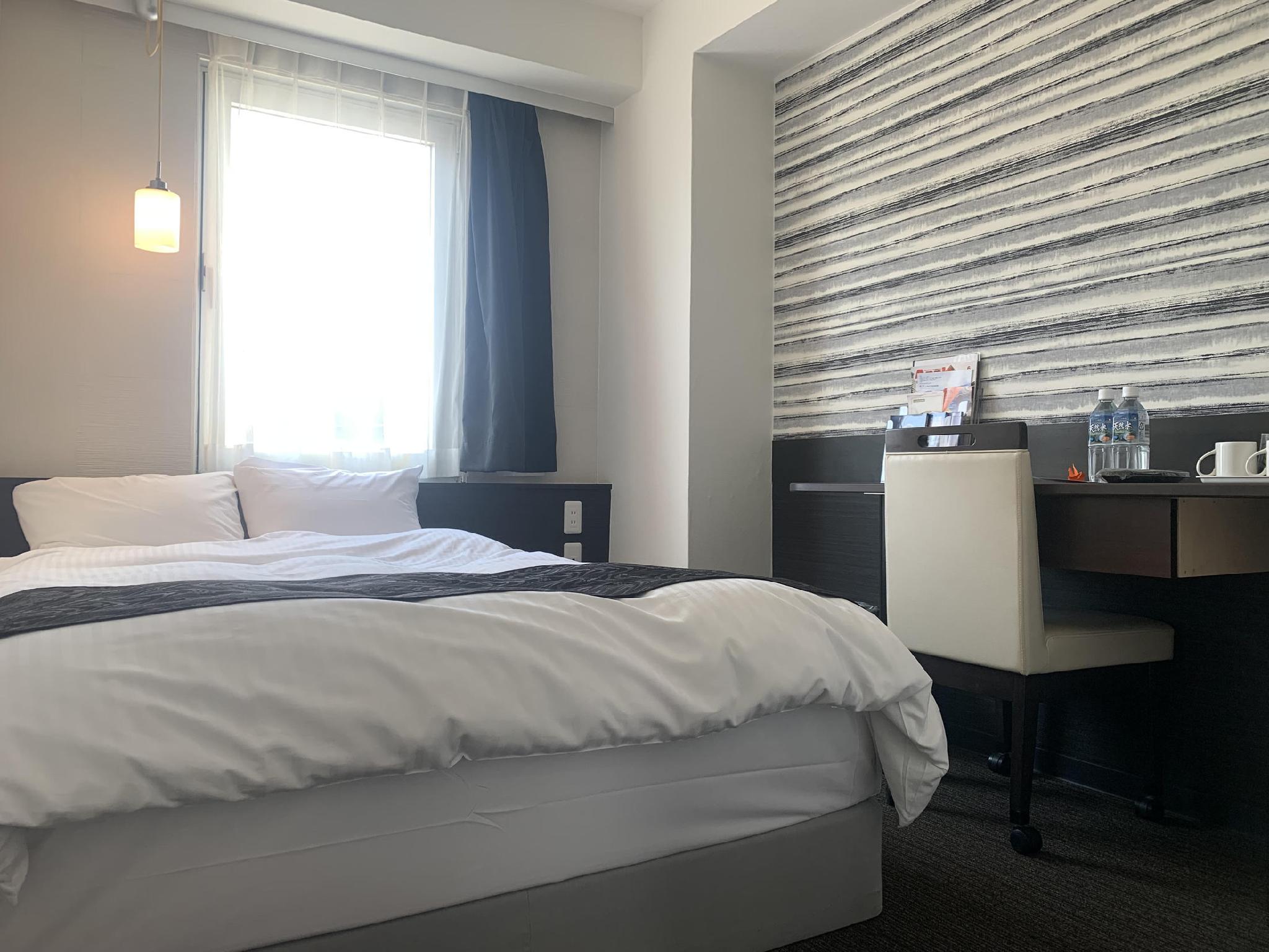 Semi Room, Standard, King Bed