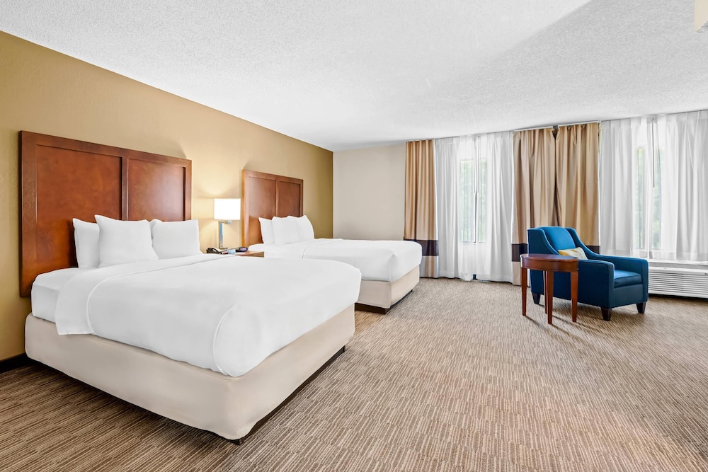 Suite, 2 Queen Beds