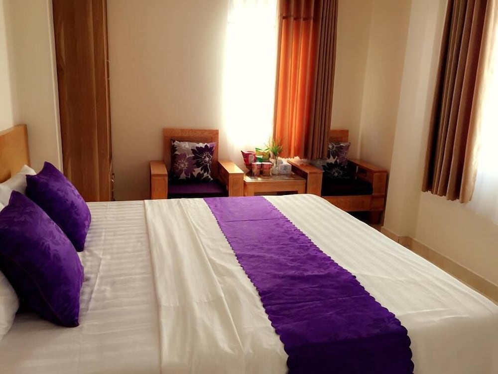 Lavender Hotel 19/50