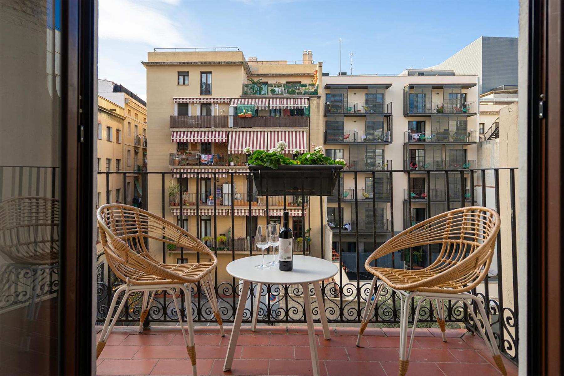 Happy Apartments Barcelona 19/22