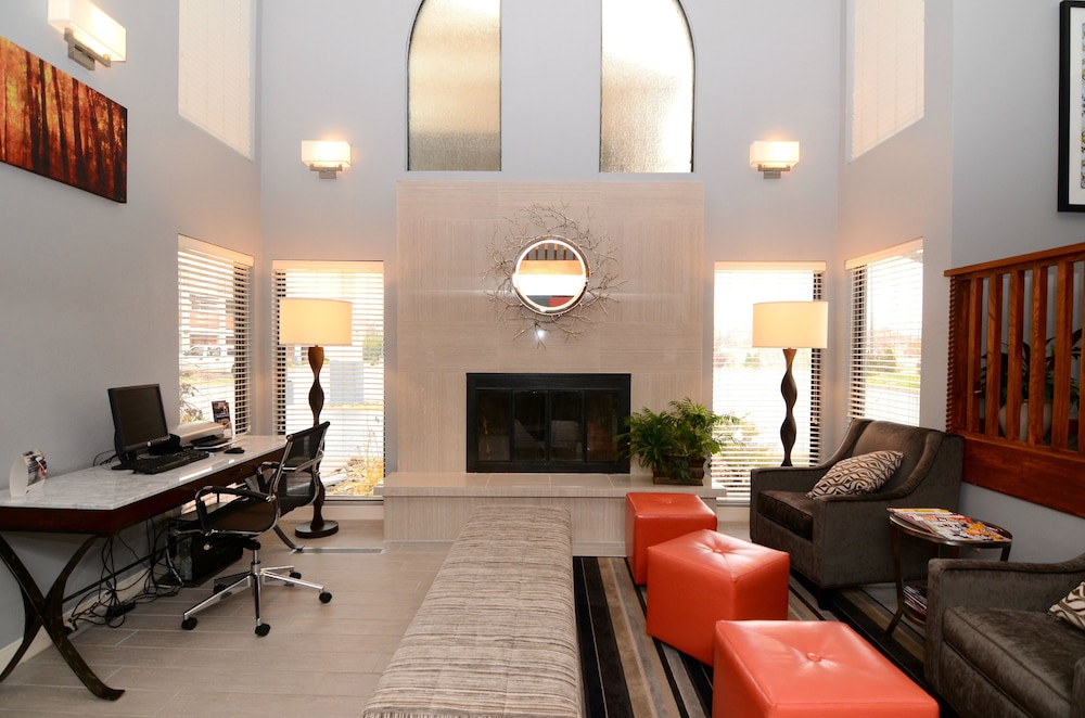 SureStay by Best Western Kansas City Country Inn North 43/46