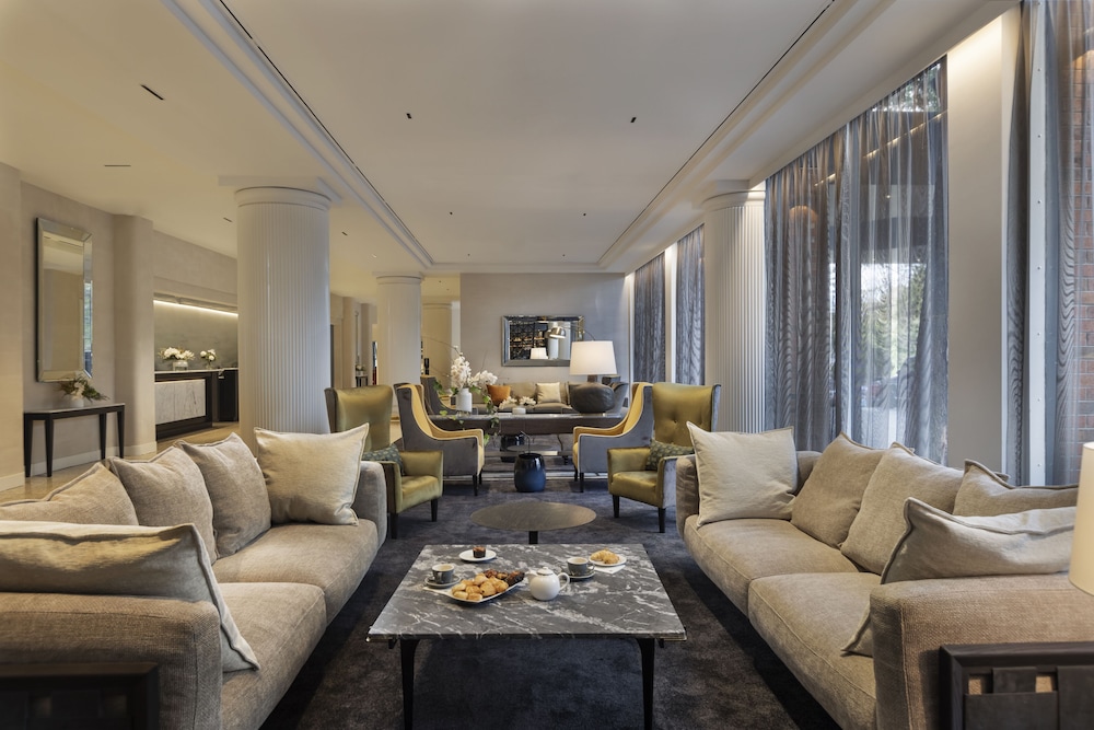 Pullman Auckland Hotel & Apartments 28/48