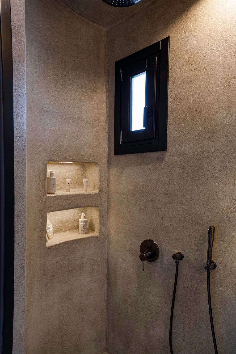 Senses Luxury Houses 81/106