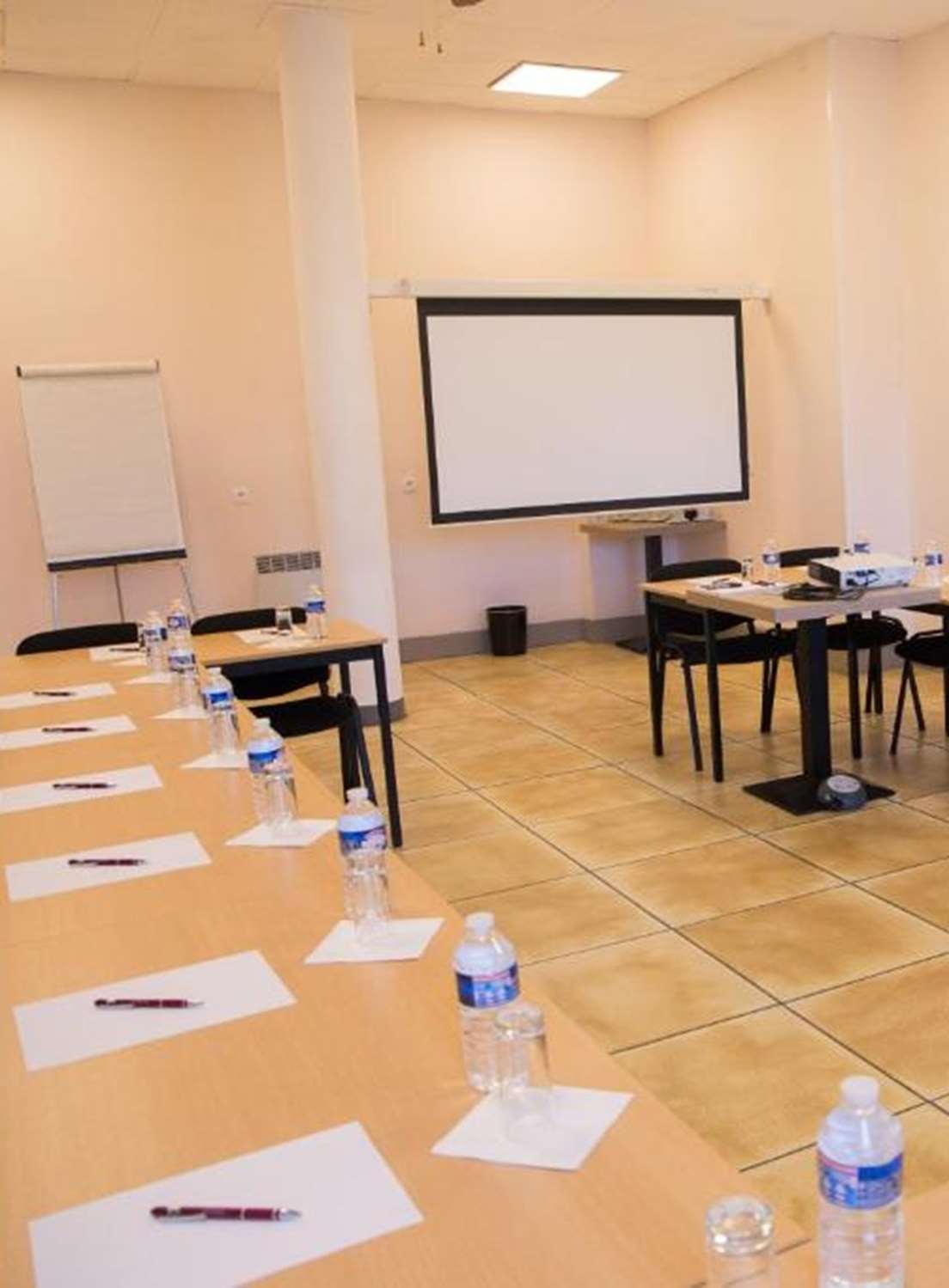Sure Hotel by Best Western Angouleme 4/4