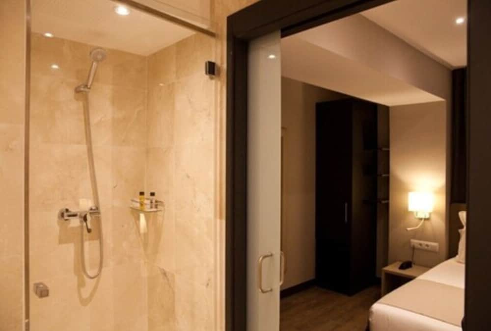 غرفة اقتصادية بسرير مزدوج، May Ramblas Hotel 4/4
