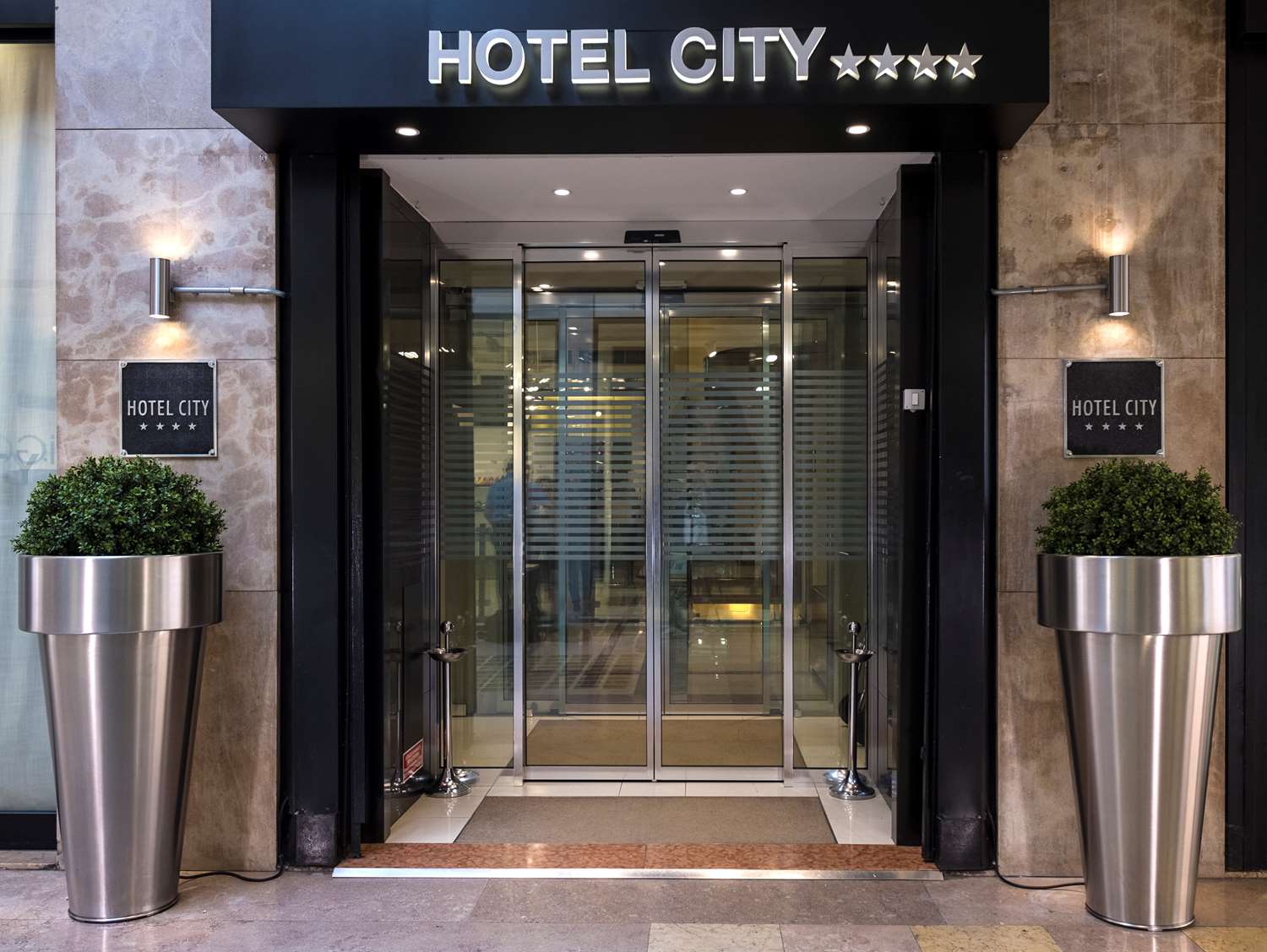 Best Western Hotel City 2/50