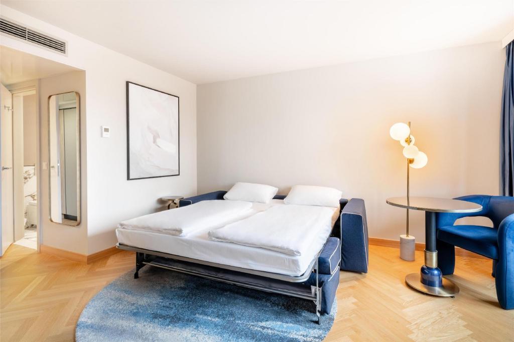 JUNIOR SUITE, EXECUTIVE, DOME VIEW, LOUNGE ACCESS