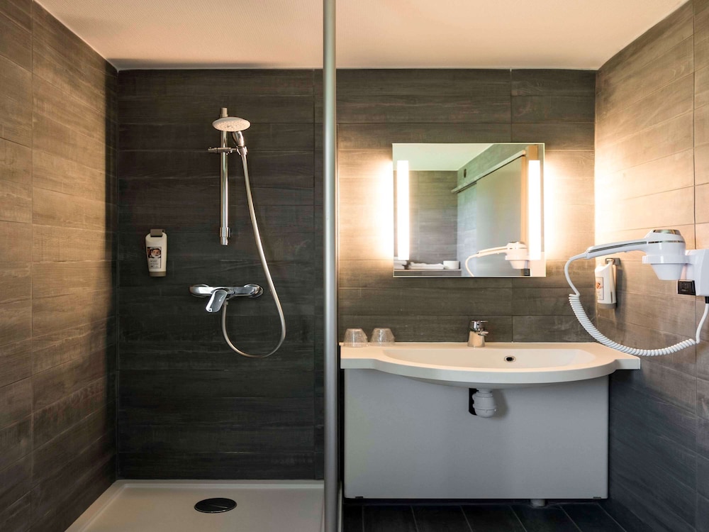 ibis Carcassonne Est la Cite 47/50