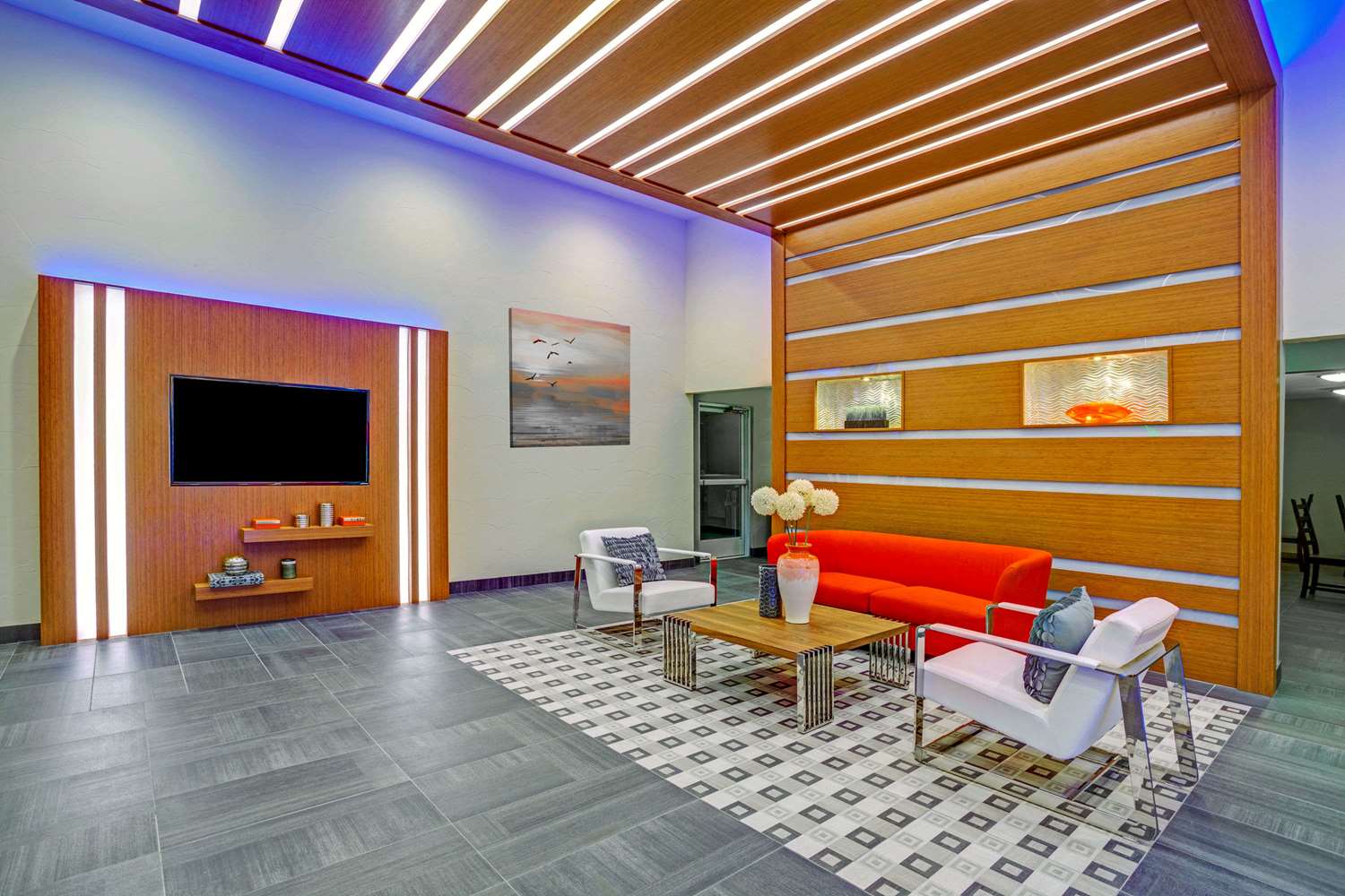 Arya Inn & Suites Farmers Branch 10/19