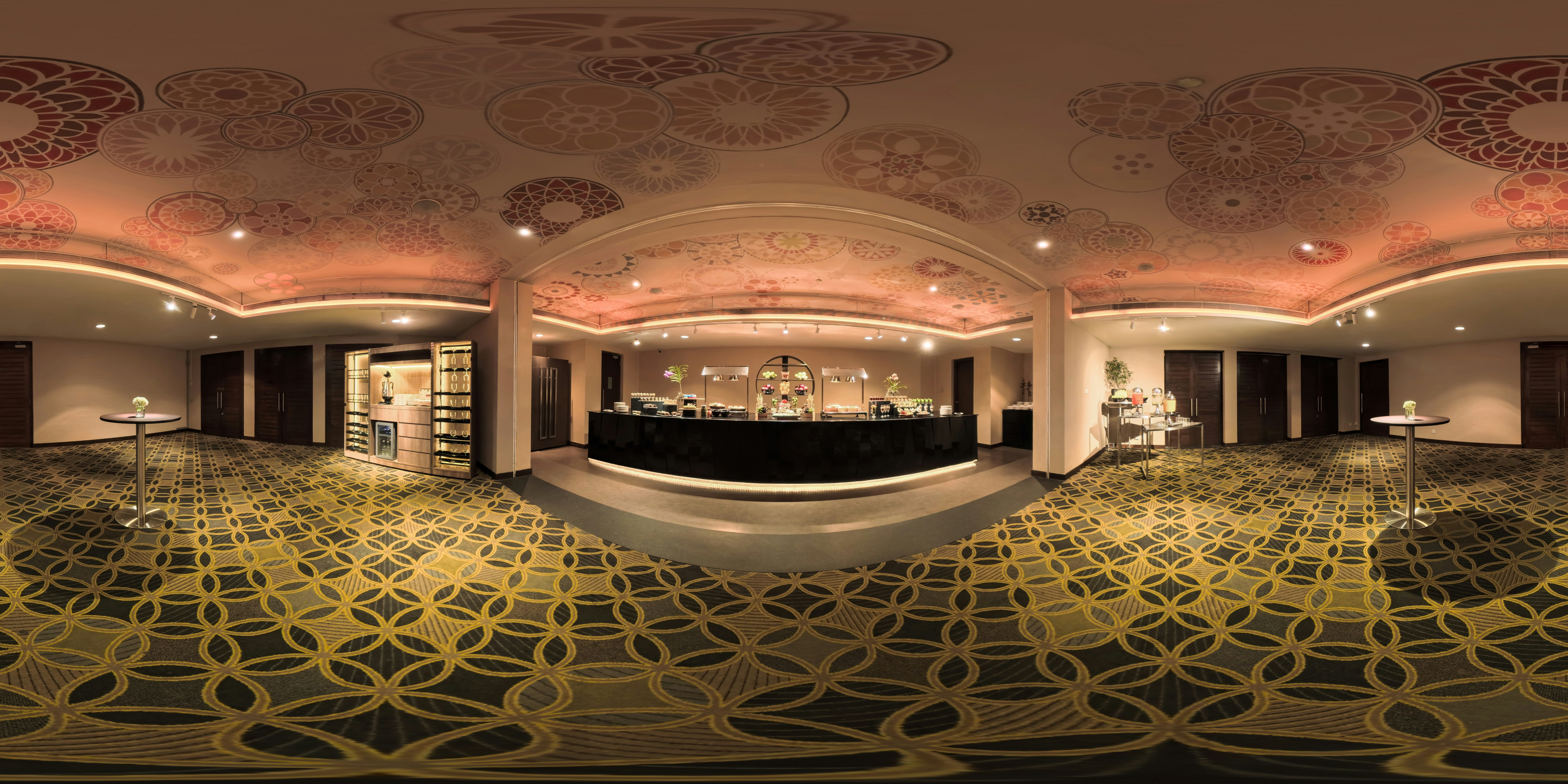 Hilton Hotel Colombo 7/80