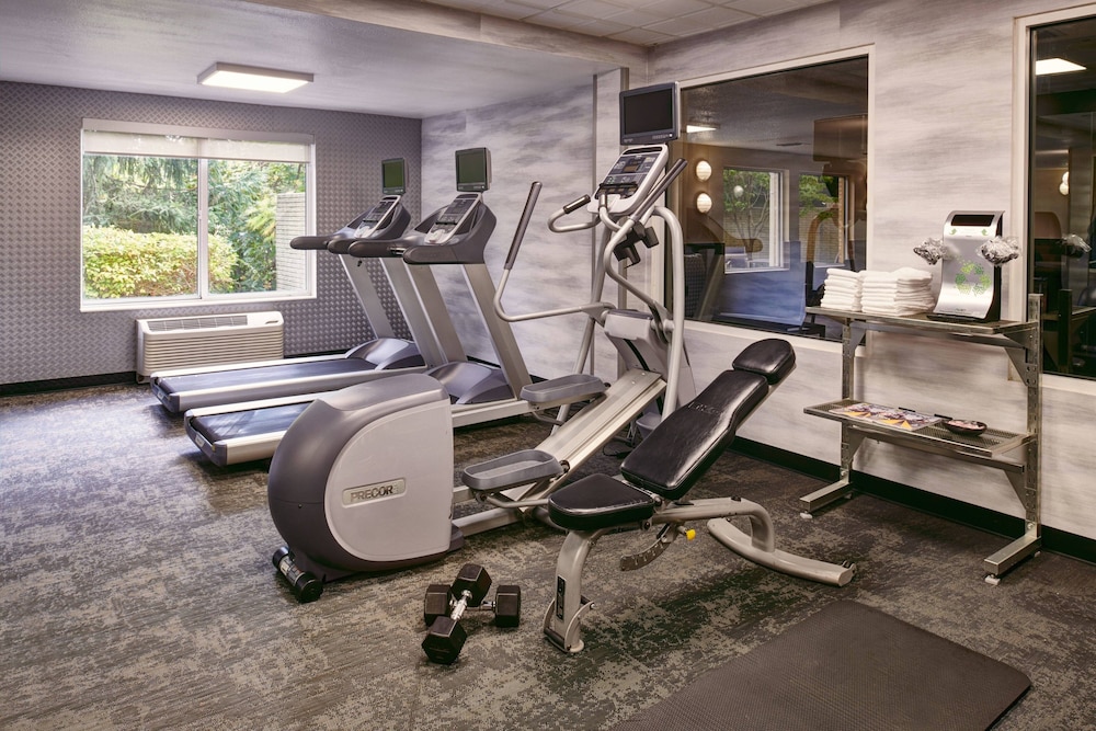 Fairfield Inn Detroit Livonia 9/21