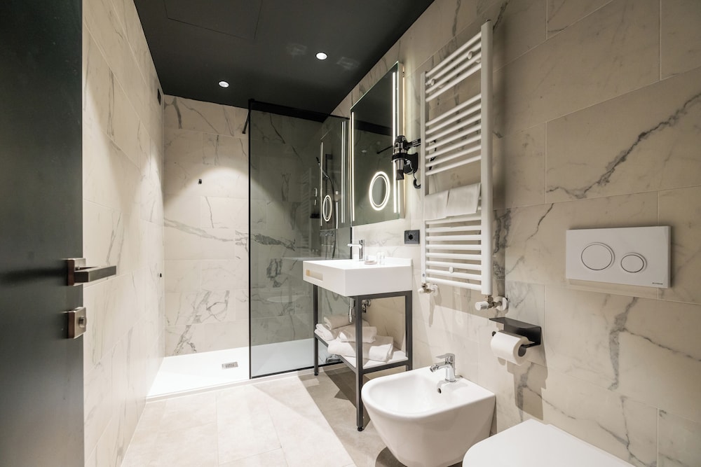 Scarlatti Hotel Milano 48/50