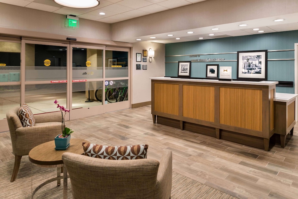 Hampton Inn Channel Islands Harbor 6/65