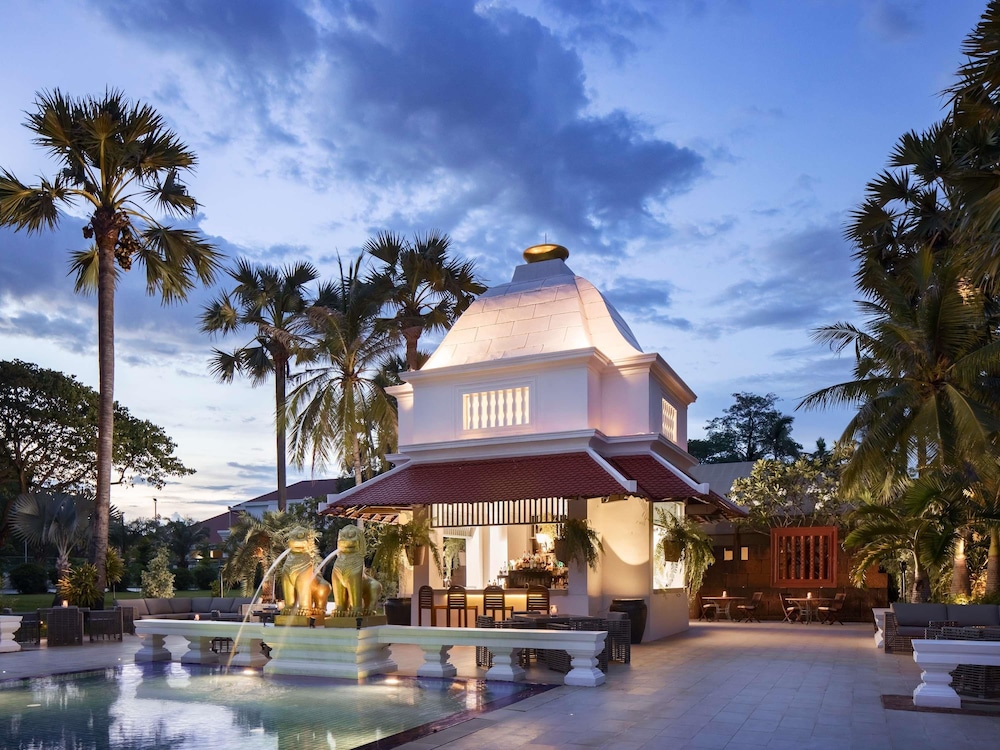 Raffles Grand Hotel D Angkor Hotel 3/50