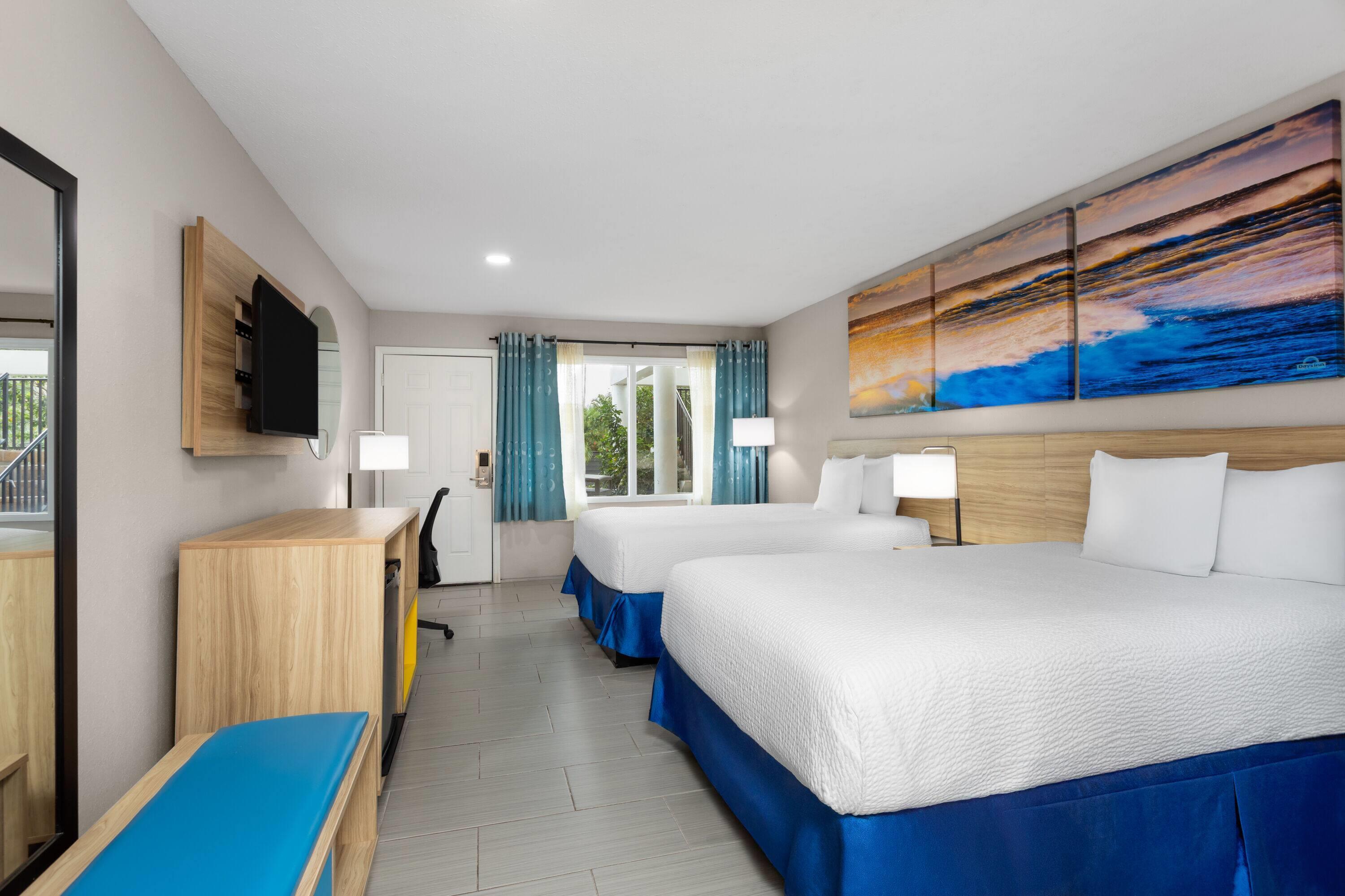 Room, 2 Double Beds, Country Side View