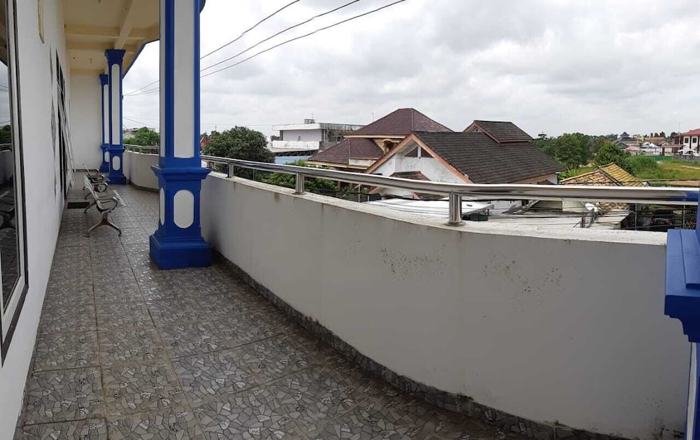 Losmen Ibu Hj. Tarjo 18/20