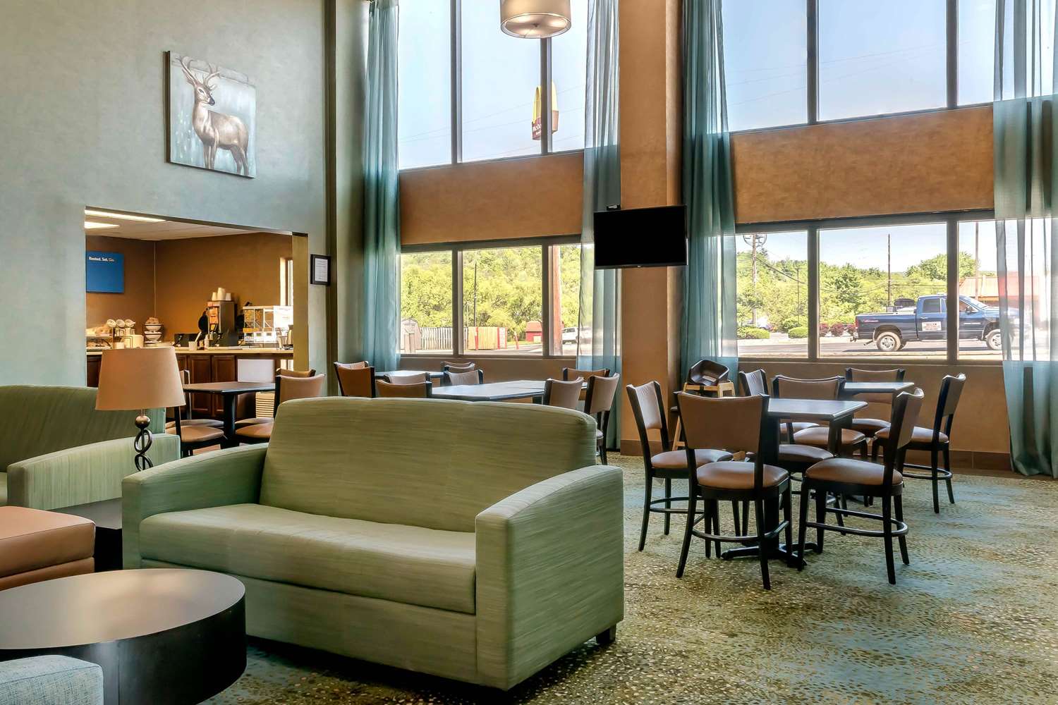 Comfort Inn Pine Grove I-81 Hershey Area 28/31