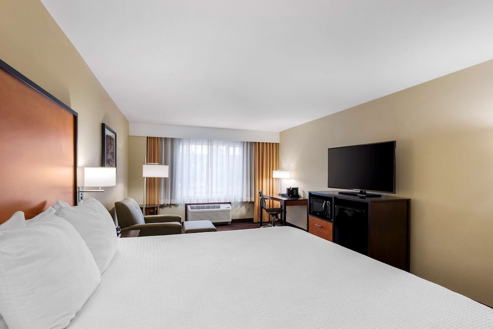 Best Western Cascade Inn & Suites 19/54