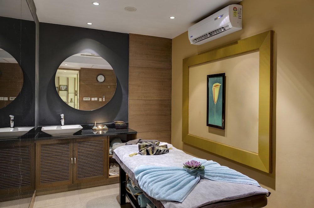 Pride Plaza Kolkata 34/64