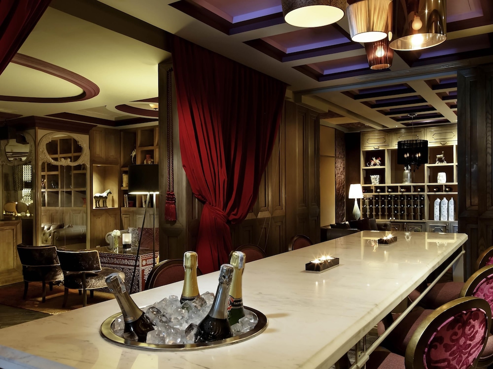 Sofitel Saigon Plaza Hotel 23/50
