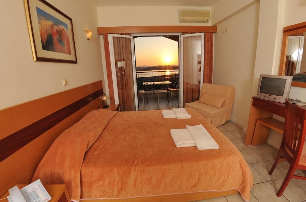 Corfu Hellinis Hotel 15/32